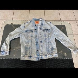Levi’s Men Denim Trucker Jacket L (Light Wash)